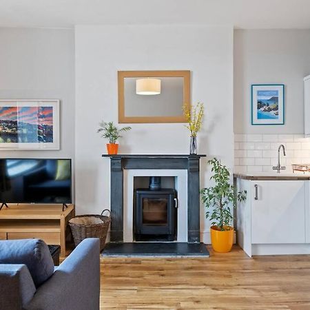 Pendennis - Bright Victorian Flat, Sea Views & Close To Beach Falmouth Exterior foto